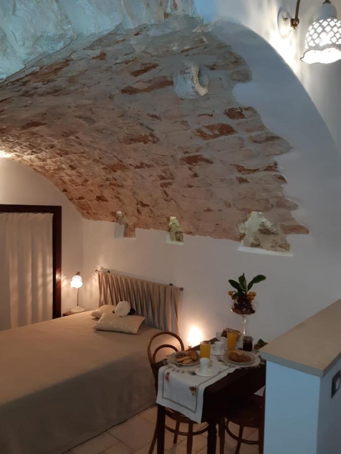 كونفيرسانو Donna Lucrezia Dimora A Corte B&B المظهر الخارجي الصورة