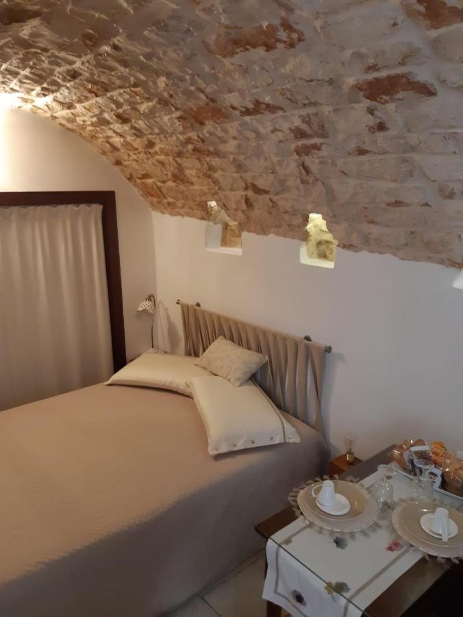 كونفيرسانو Donna Lucrezia Dimora A Corte B&B المظهر الخارجي الصورة
