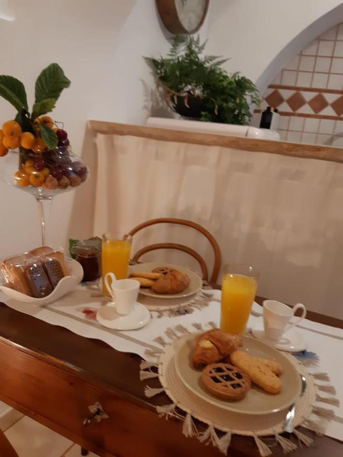 كونفيرسانو Donna Lucrezia Dimora A Corte B&B المظهر الخارجي الصورة